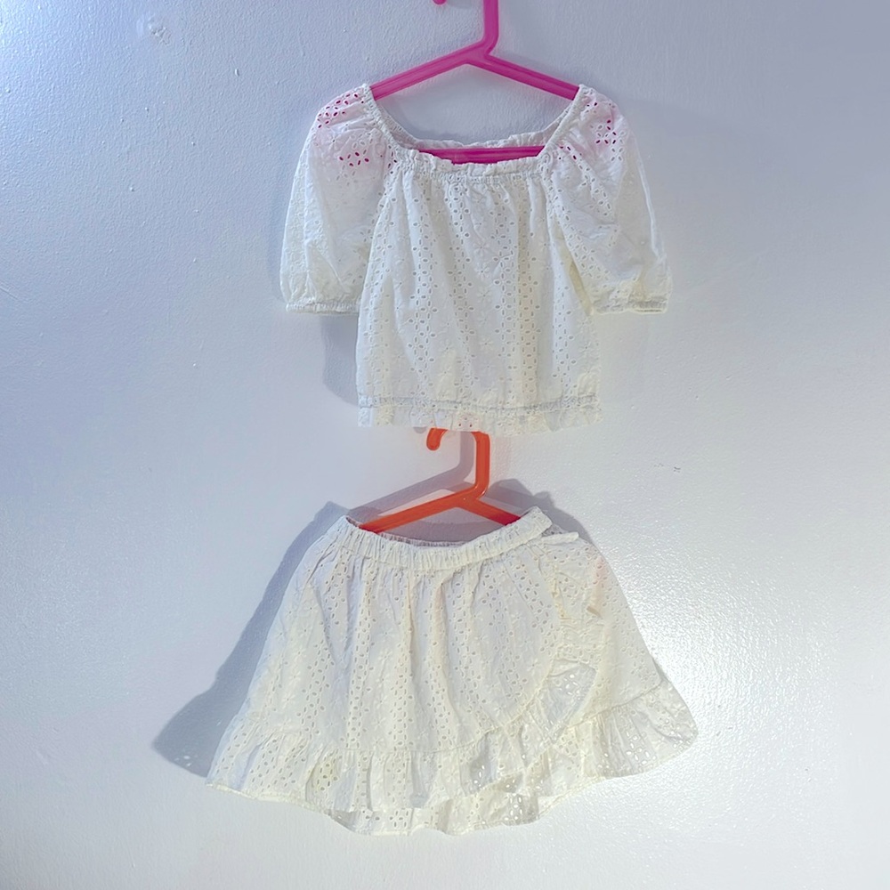 J crew for kids crewcuts size 6-7 top and skirt with underpants
